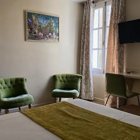 Otel Du Musee 3*