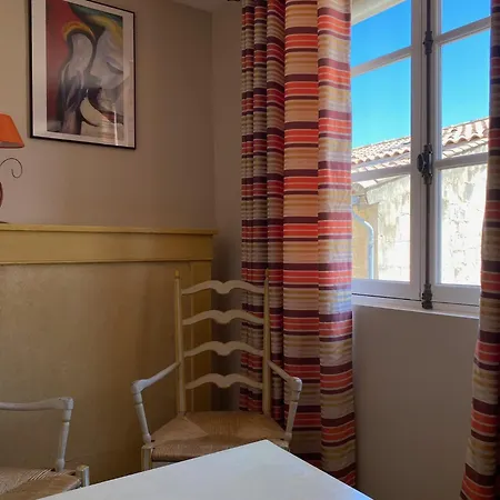 Otel Du Musee 3*